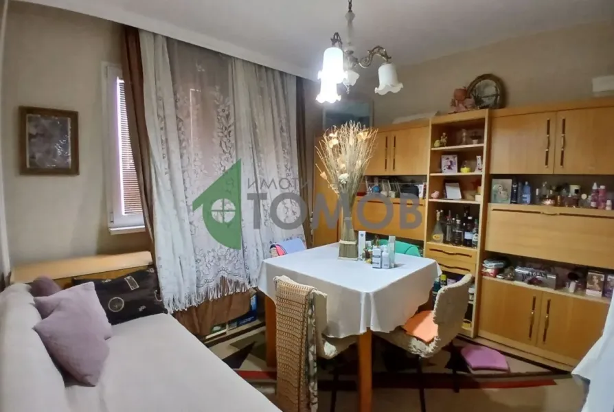 Spacious Two-Bedroom Apartment in Stara Zagora – Sunny Location - Image 1
