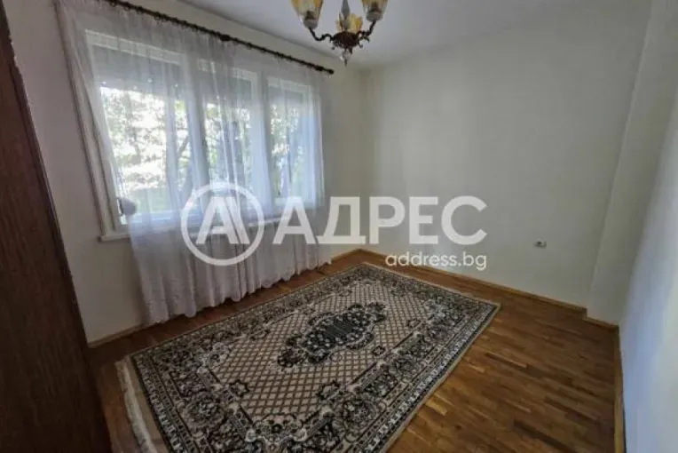 Spacious Fully Furnished 2-Bedroom Apartment in Stara Zagora - Image 2