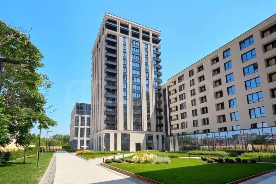 Luxury 2-Bedroom Apartment in Plovdiv Center - Image 3