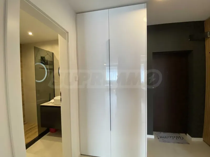 Stylish Burgas Apartment in "Lazur" - Fully Furnished, 2BR - Image 2