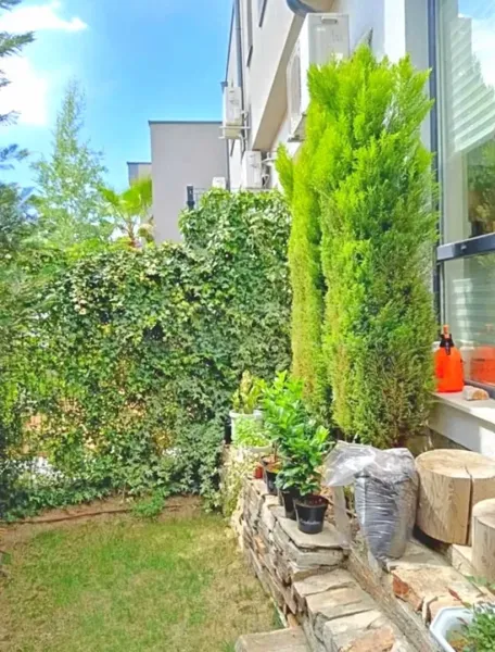 Spacious House in "Belomorski" Residence, Plovdiv - Image 3