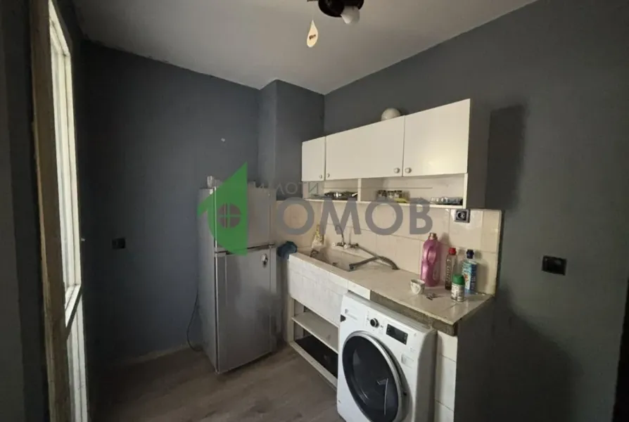 Spacious Fully Furnished 2-Bedroom Apartment in Stara Zagora, Bulgaria - Image 3