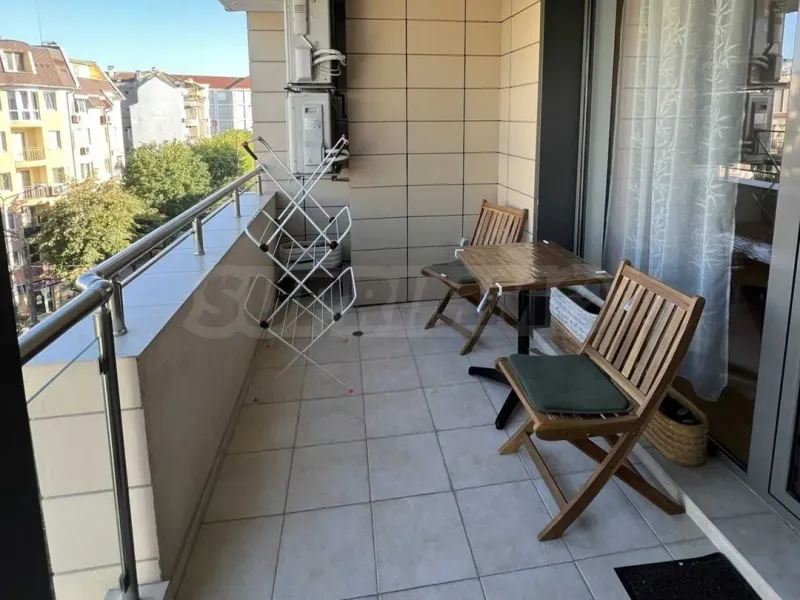 Luxury Varna Apartment with Parking - 150m2 - Image 3