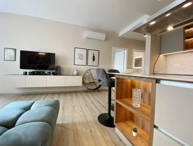 Stylish 1-Bedroom Apartment in Central Plovdiv – Fully Furnished - Image 4