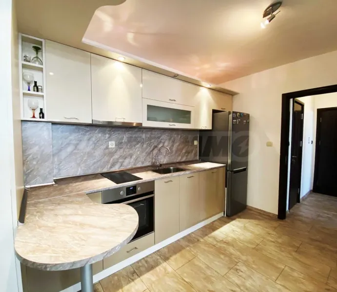 Spacious Fully Furnished 3-Bedroom Apartment in Central Plovdiv - Image 2