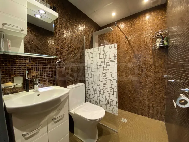 Spacious, Fully Furnished Apartment in Burgas City Center - Image 4