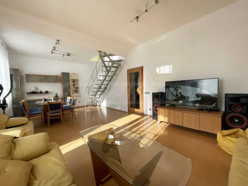 Spacious Two-Story Apartment in Sofia's Central District - Image 2