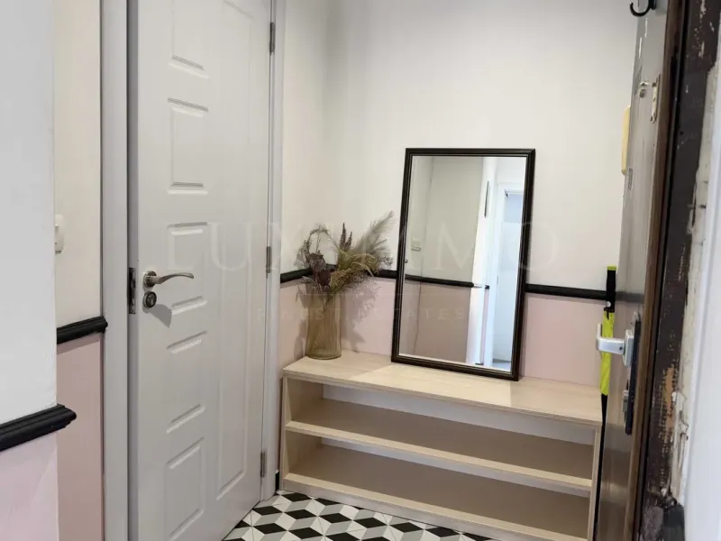 Stylish Fully Furnished Two-Bedroom Apartment in Sofia's Heart - Image 3