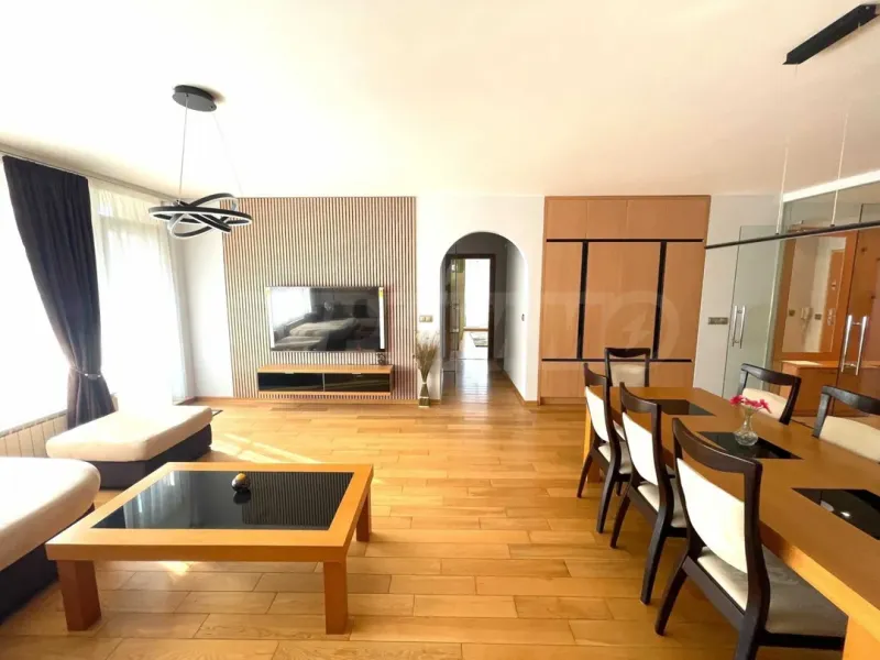 Spacious 2-Bedroom Apartment in Sofia, Buena Vista Complex - Image 2
