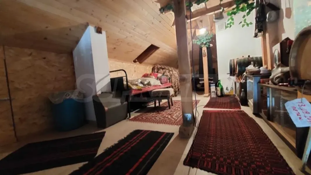 Spacious, Fully Furnished House with Garden in Burgas - Image 4