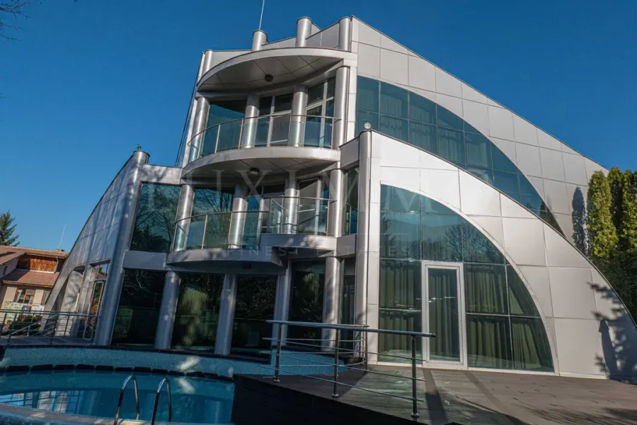 Luxury Designer House with Pool in Boyana, Sofia, Bulgaria - Image 2