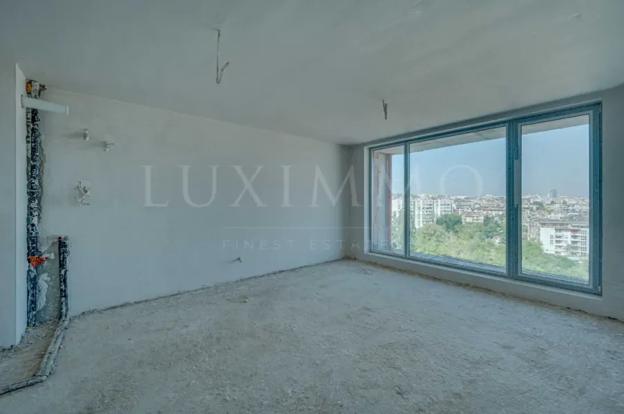 Spacious Apartment with Vitosha Mountain Views – Sofia - Image 2