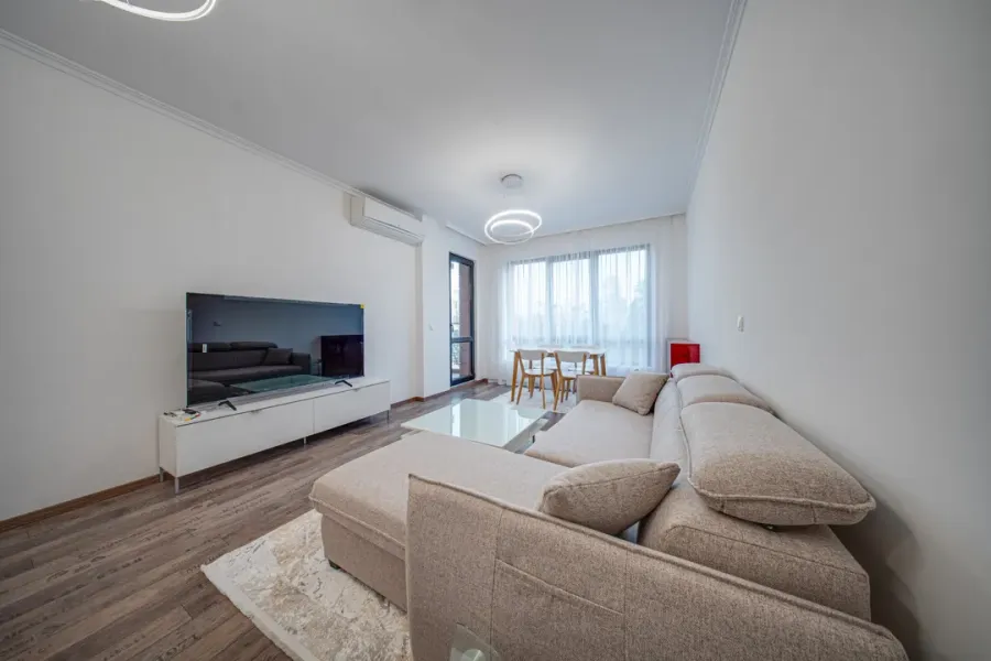 Luxury Fully Furnished 1-Bedroom Apartment in Sofia's Prestigious ESTE Home - Image 1