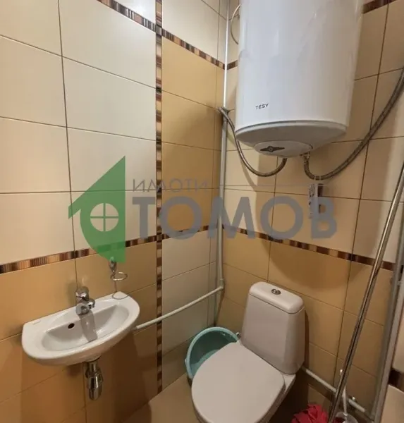 Spacious Fully Furnished Three-Bedroom Apartment in Stara Zagora - Image 1