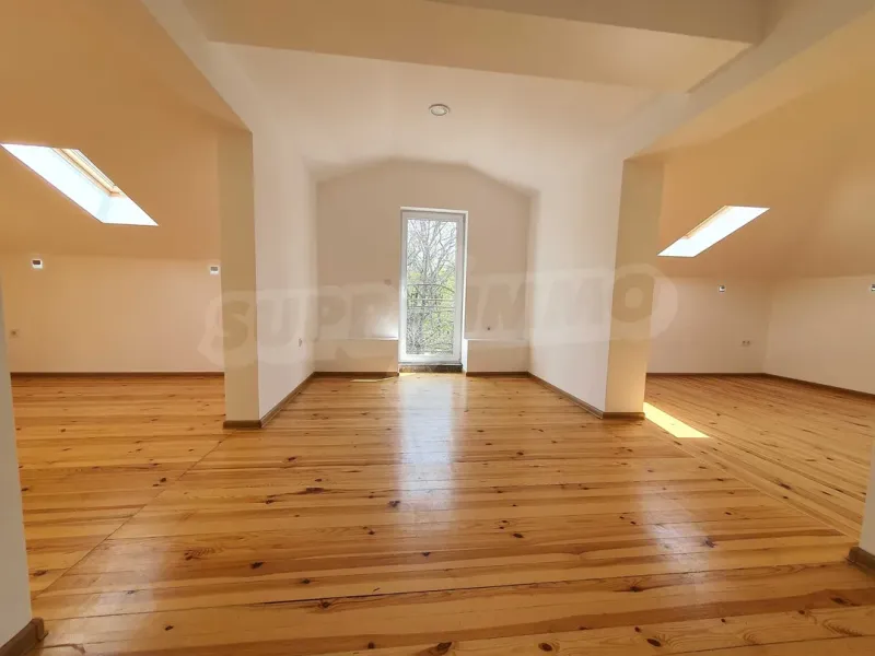 Spacious House in Plovdiv Center Near Dondukova Garden - 4 Bedrooms - Image 5