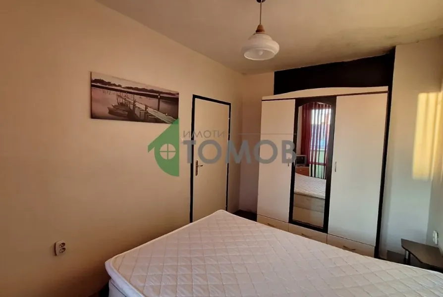 Spacious South-Facing Apartment in Stara Zagora – 45m2 - Image 5