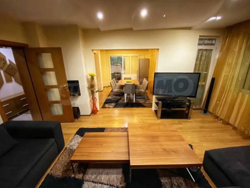 Spacious 3-Bedroom Apartment Near Plovdiv Hills - Fully Furnished - Image 4