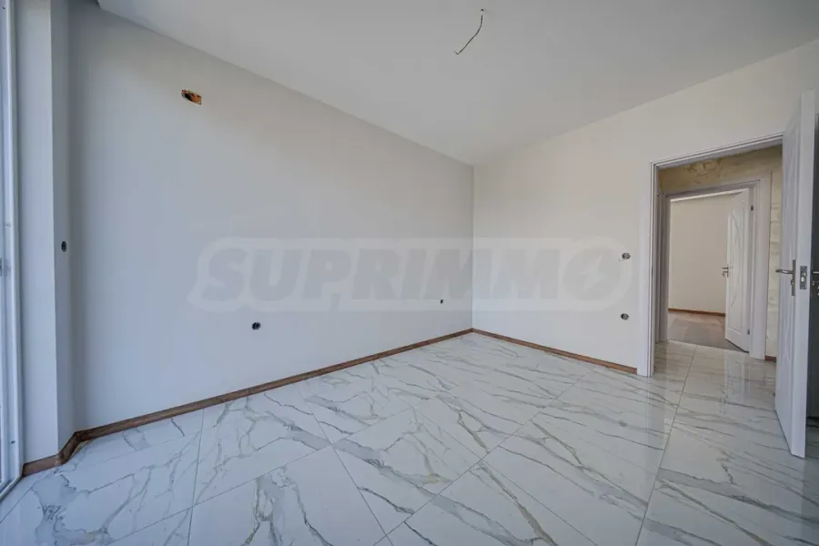 Two-Story House with Garden in Sofia's "Levski" Area - Image 2