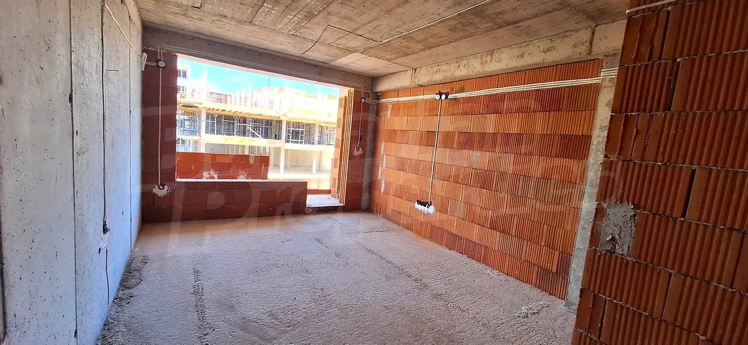 Spacious 1-Bedroom Apartment in Plovdiv - Modern & Convenient Living - Image 5