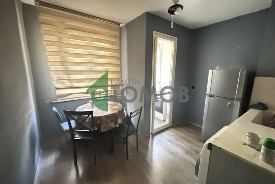 Spacious Fully Furnished 2-Bedroom Apartment in Stara Zagora, Bulgaria - Image 2