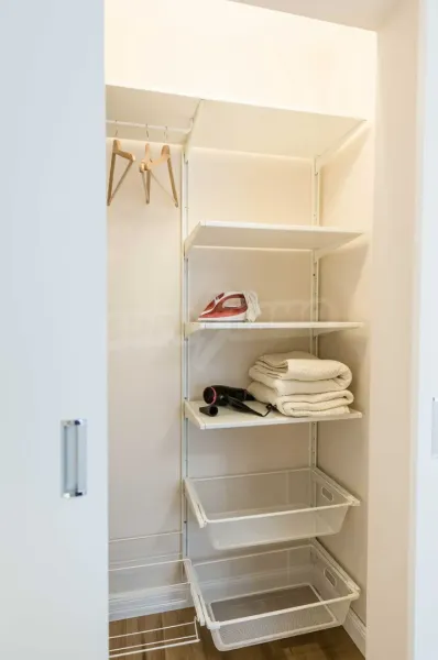 Spacious, Fully Furnished 3-Bedroom Apartment in Varna's Heart - Image 4