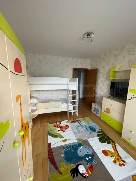 Spacious 2-Bedroom Apartment in Sofia, Buena Vista Complex - Image 3