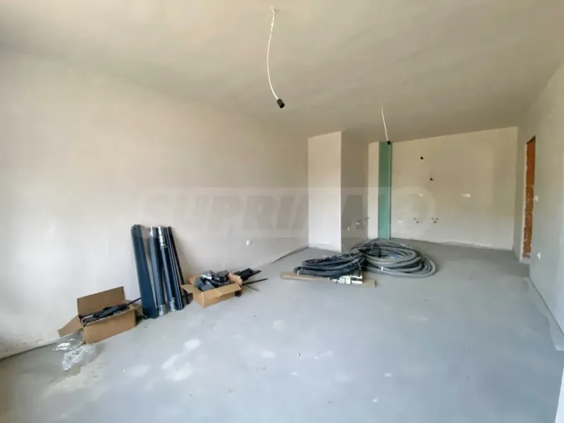 Spacious Two-Bedroom Apartment in Sofia's Madlinia District - Image 3