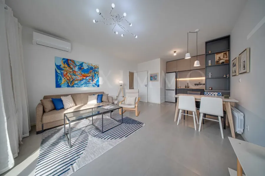 Spacious, Fully Furnished Apartment in Gated Sofia Complex - Vitosha View - Image 1