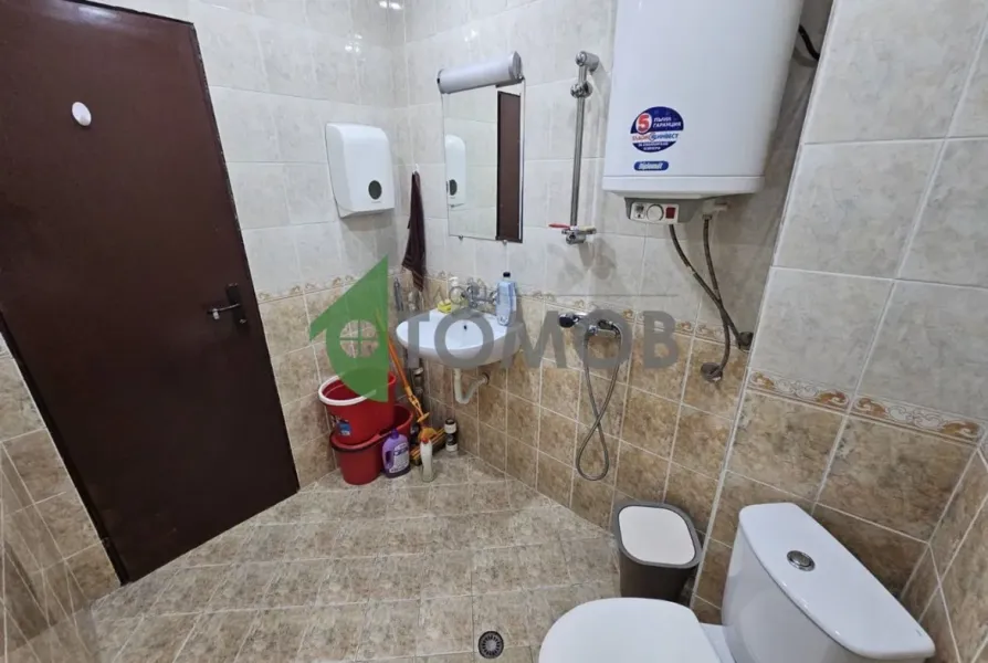 Spacious 1-Bedroom Apartment in Central Stara Zagora – 60m² - Image 4