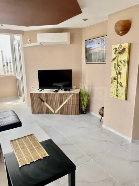 Stylish Two-Level Apartment in Varna’s “Sportna Zala” District - Image 2