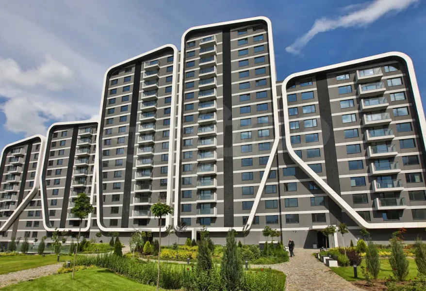 Spacious 2-Bedroom Apartment in Sofia, Bulgaria - Image 3