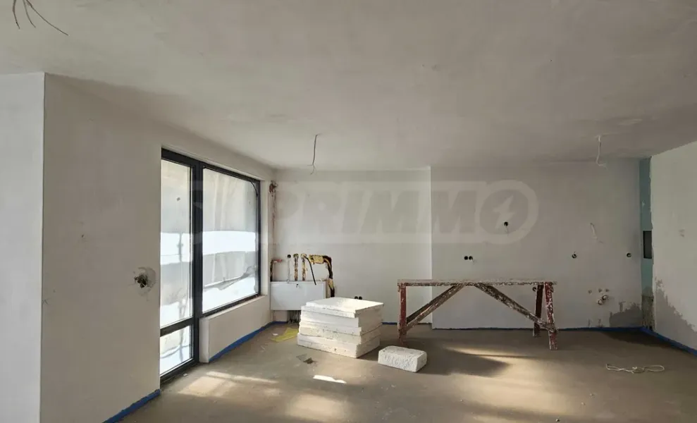 Spacious 3-Bedroom Apartment in Sofia, Bulgaria - Image 1