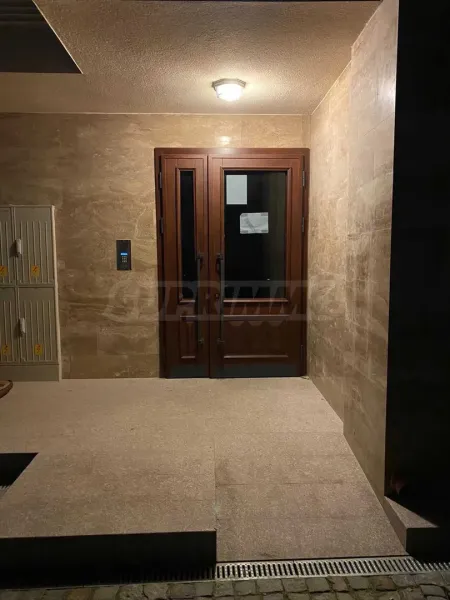 Spacious, Fully Furnished Apartment with Sea Views in Varna - Image 5