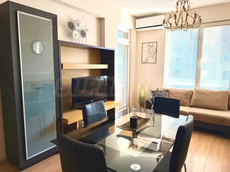 Spacious 2-Bedroom Apartment for Rent in Sofia's Dianaabad 
 - Image 3