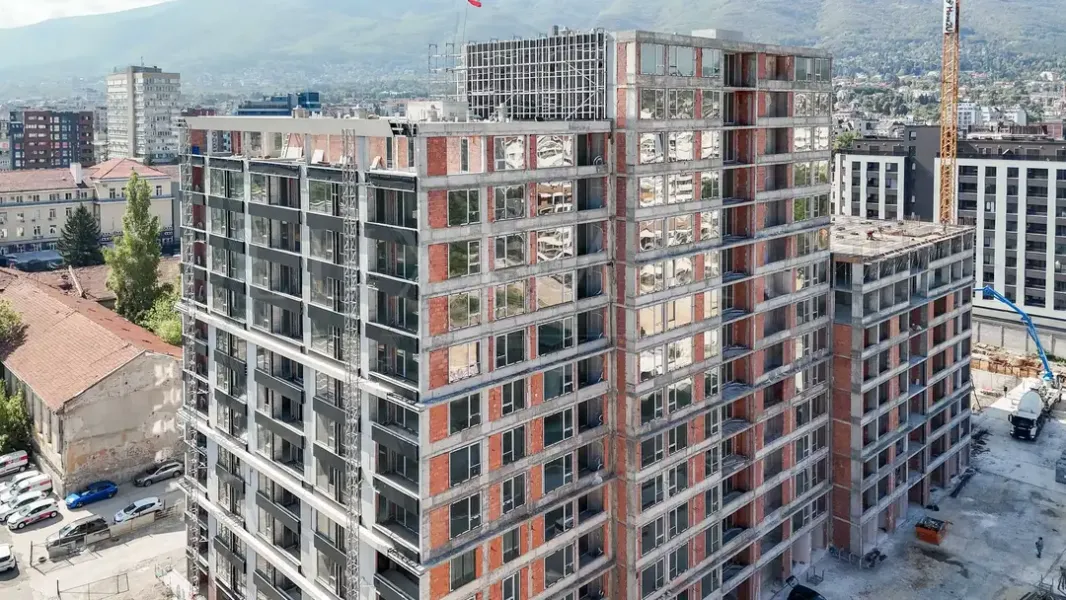 Spacious Apartment with Vitosha Mountain Views – Sofia - Image 3