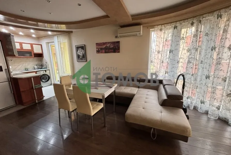 Spacious Fully Furnished Three-Bedroom Apartment in Stara Zagora - Image 5