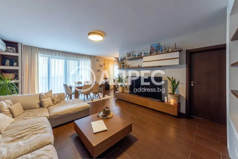 Spacious, Fully Furnished Panorama Apartment in Varna’s Brzyaq District for Sale - Image 3