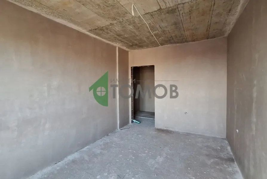 Spacious 3-Bedroom Apartment in New Stara Zagora, Bulgaria - Image 5