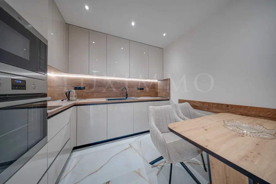 Stylish Fully Furnished One-Bedroom Apartment in Sofia's Vitosha District - Image 4