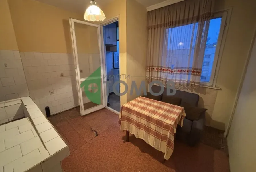 Spacious 2+1 Apartment in Stara Zagora – Great Location - Image 2