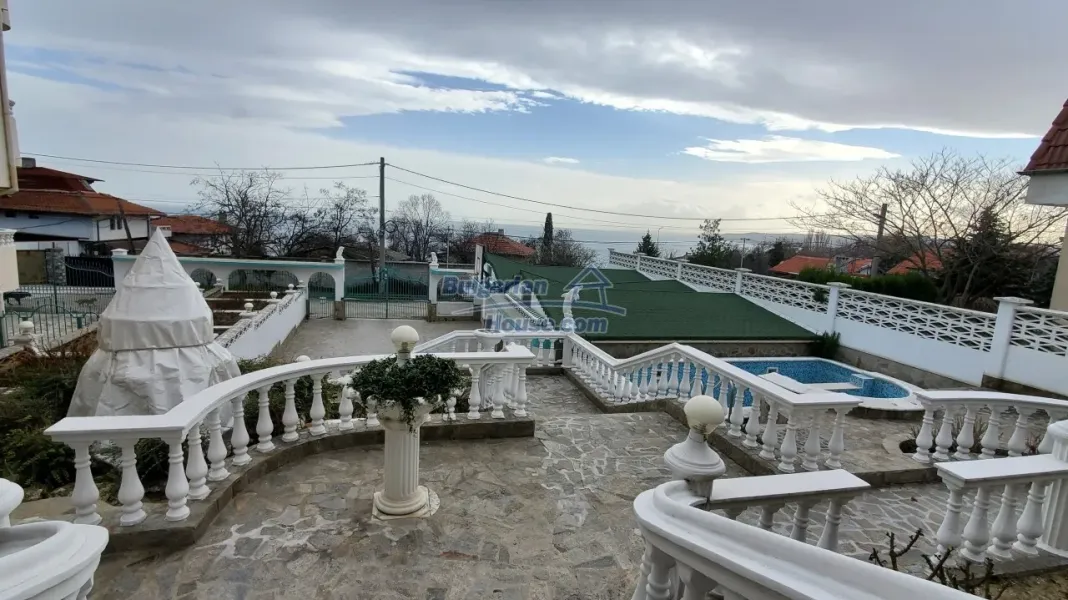 Luxury Bulgarian Sea View Home with Private Pool & Gardens - Image 5