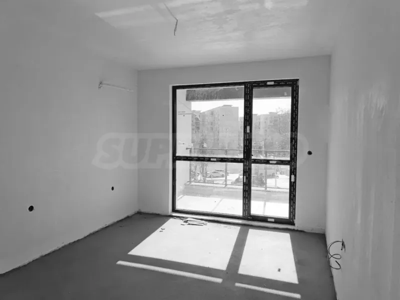 Spacious 2-Bedroom Apartment in New Plovdiv Complex - Image 4