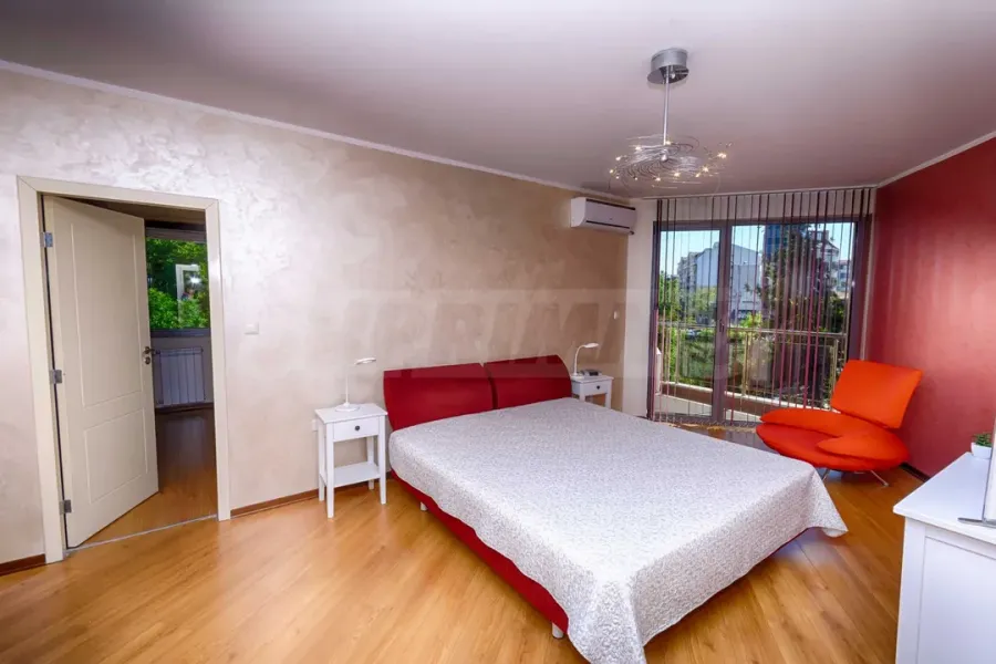 Spacious 3-Bedroom Apartment with River Views in Plovdiv - Image 3