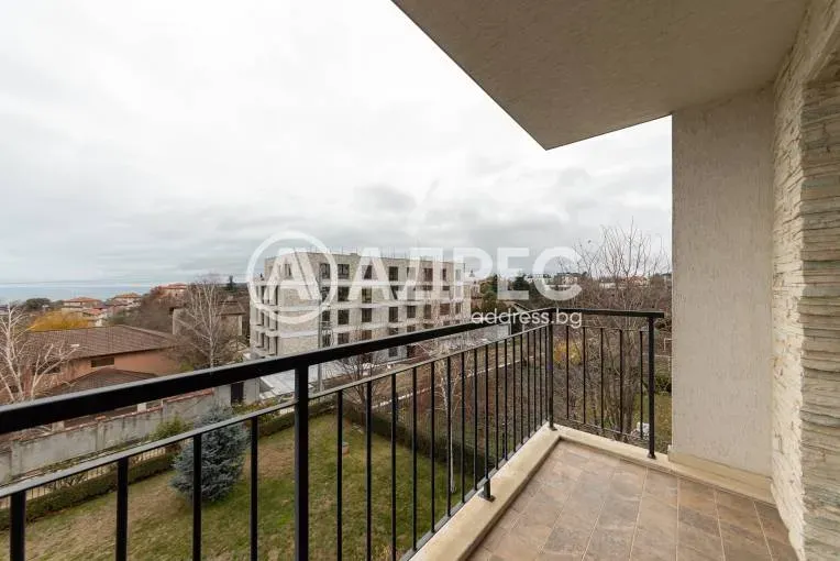 Spacious, Fully Furnished Panorama Apartment in Varna’s Brzyaq District for Sale - Image 1