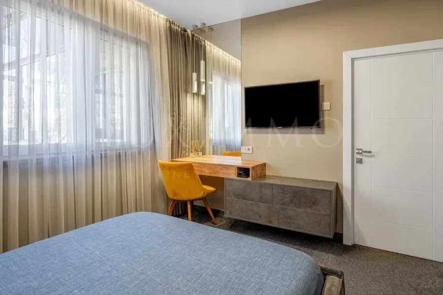 Spacious, Fully Furnished Apartment in Plovdiv's Kyuchuk Paris - Image 2