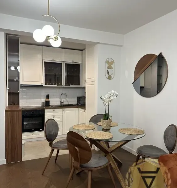 Stylish 2-Bedroom Apartment in Belgrade's Vibrant Vračar District - Image 2