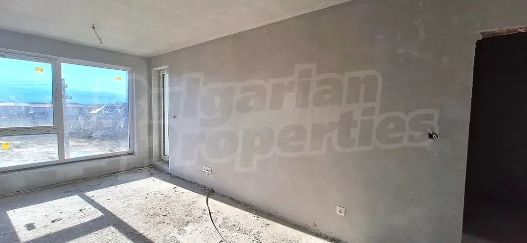 Modern One-Bedroom Apartment in Plovdiv's Ostromila Complex - Image 3
