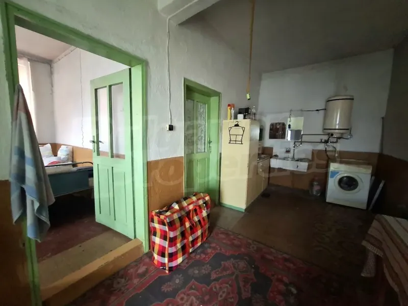 Spacious 2-Story House with Garden in Melnitsa Village, Elhovo - Image 1