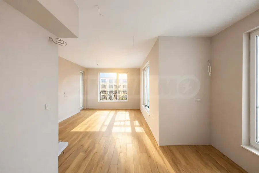 Bright 2-Bedroom Apartment in New Plovdiv Complex - Image 1