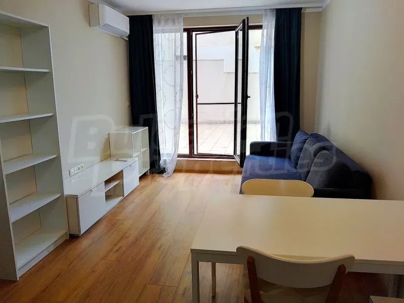 Spacious, Fully Furnished 1-Bedroom Apartment with Terrace in Briz, Varna - Image 5
